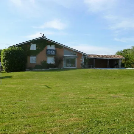 Dom wakacyjny De Campagne Au Bord De L'adour